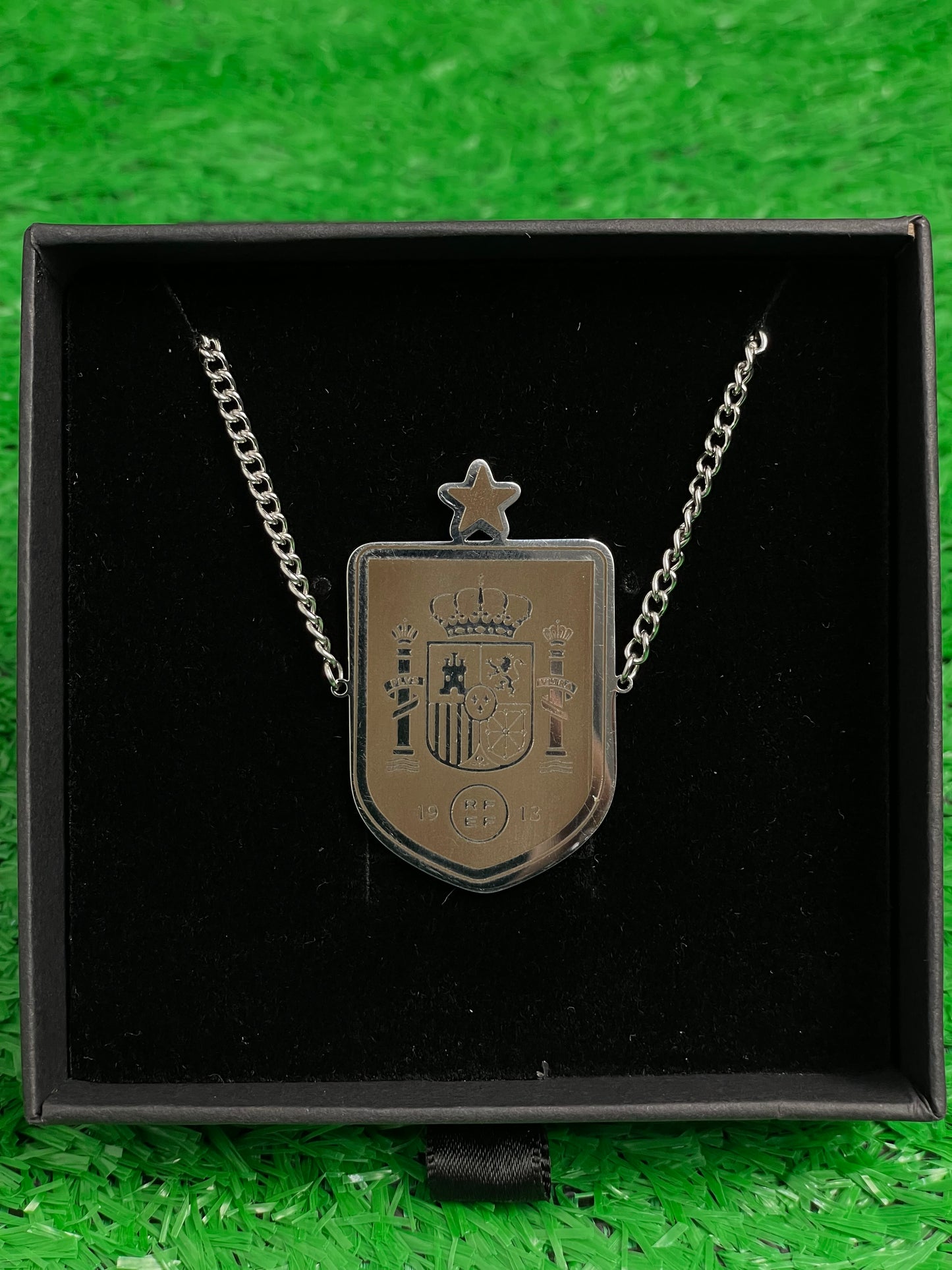 Spain Necklace
